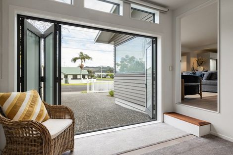 Photo of property in 220a Ocean Road, Whangamata, 3620