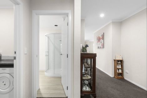 Photo of property in 5 Clifford Close, Leamington, Cambridge, 3432