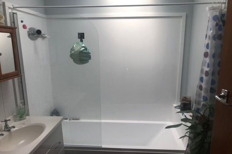 Photo of property in 19 Priscilla Crescent, Mornington, Wellington, 6021