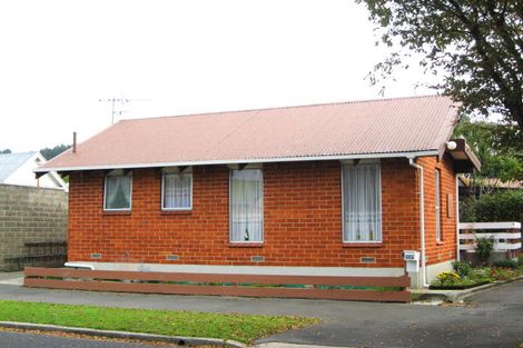 Photo of property in 86 Neville Street, Caversham, Dunedin, 9012