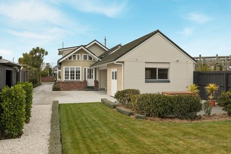 Photo of property in 17 Beckenham Street, Sydenham, Christchurch, 8023