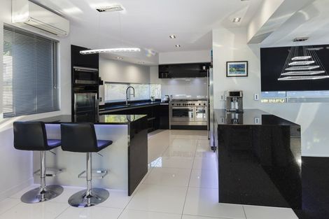 Photo of property in 12 Harry Ell Drive, Cashmere, Christchurch, 8022