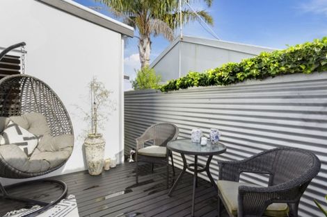 Photo of property in 17 Dee Street, Mount Maunganui, 3116