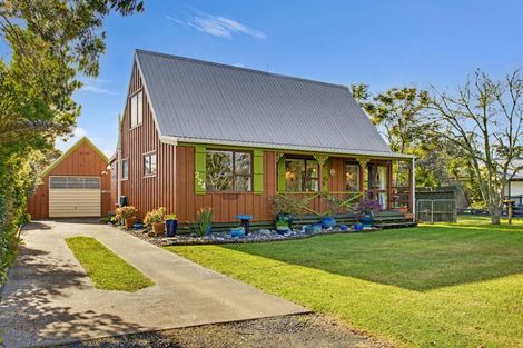 Photo of property in 224 Matarangi Drive, Matarangi, Whitianga, 3592