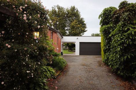 Photo of property in 49 Eglinton Street, Winton, 9720
