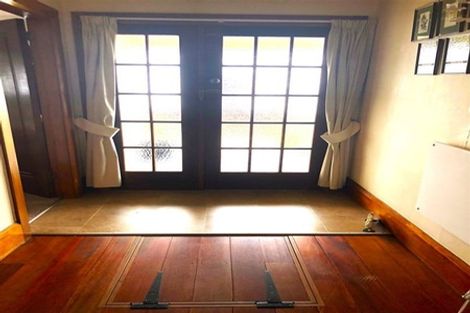 Photo of property in 61 Barraud Street, Dannevirke, 4930