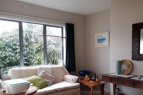 Photo of property in 137 Wellington Road, Paekakariki, 5034