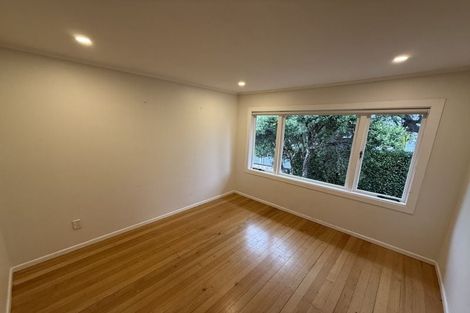 Photo of property in 1 Adriatic Avenue, Henderson, Auckland, 0612