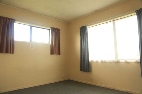 Photo of property in 148 Shifnal Drive, Randwick Park, Auckland, 2105