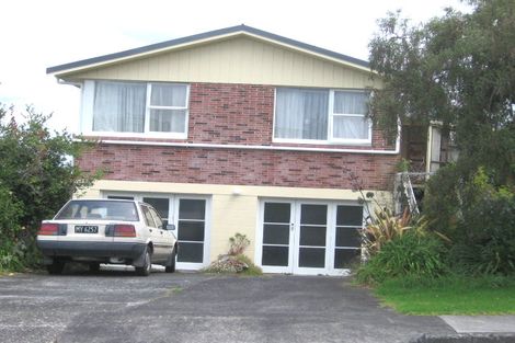 Photo of property in 4 James Evans Drive, Northcote, Auckland, 0627