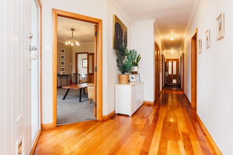 Photo of property in 38 Liverpool Street, Takaro, Palmerston North, 4412