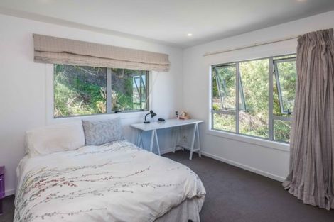 Photo of property in 165 Townsend Road, Miramar, Wellington, 6022