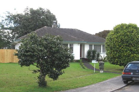 Photo of property in 41 Hereford Street, Te Atatu Peninsula, Auckland, 0610