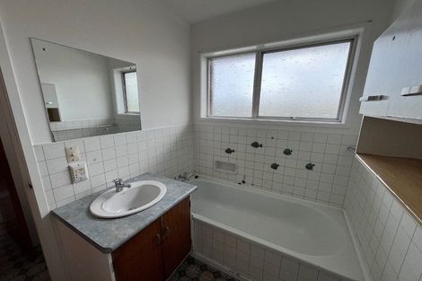 Photo of property in 3/8 Pamela Place, New Lynn, Auckland, 0600