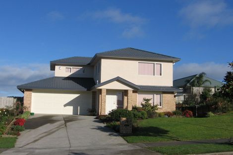 Photo of property in 20 Chieftain Rise, Goodwood Heights, Auckland, 2105