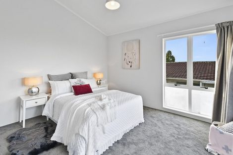 Photo of property in 1 Tremen Place, Pukekohe, 2120