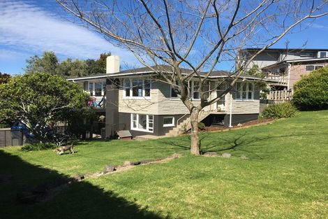 Photo of property in 38 Omokoroa Road, Omokoroa, 3114