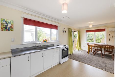 Photo of property in 32 Thomson Street, West End, Palmerston North, 4412