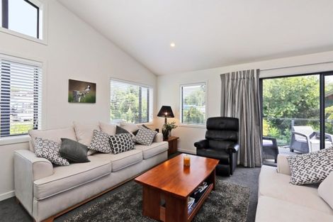 Photo of property in 14a Muritai Crescent, Havelock North, 4130