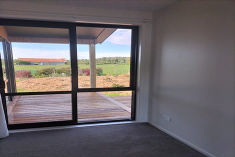 Photo of property in 128 Rangiuru Road, Otaki Beach, Otaki, 5512