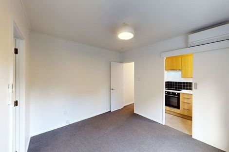 Photo of property in 2/24 Crieff Street, Northland, Wellington, 6012