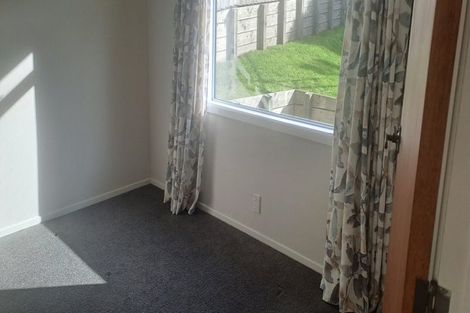 Photo of property in 5 Mulberry Street, Maungaraki, Lower Hutt, 5010