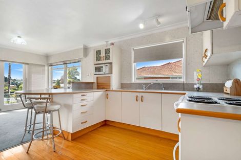 Photo of property in 80 Sutherland Road, Brookfield, Tauranga, 3110