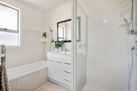 Photo of property in 3a Oriana Avenue, Lynfield, Auckland, 1042