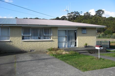Photo of property in 95b Main Road, Wainuiomata, Lower Hutt, 5014