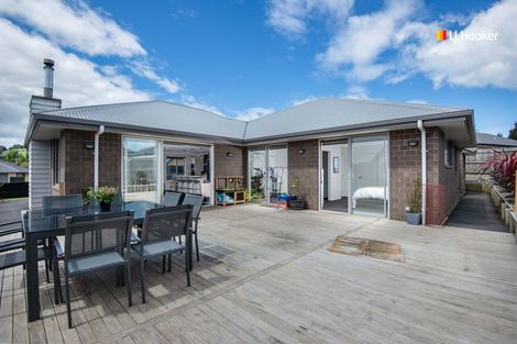 Photo of property in 82 Severn Street, Green Island, Dunedin, 9018