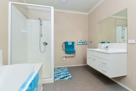 Photo of property in 38 Glen Ida Way, Tauwhare, Hamilton, 3287