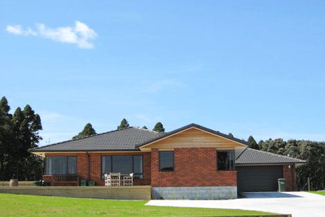 Photo of property in 76 Karamea Street, Whalers Gate, New Plymouth, 4310