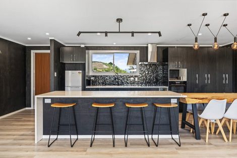 Photo of property in 20 Komahimahi Way, Motuoapa, 3382