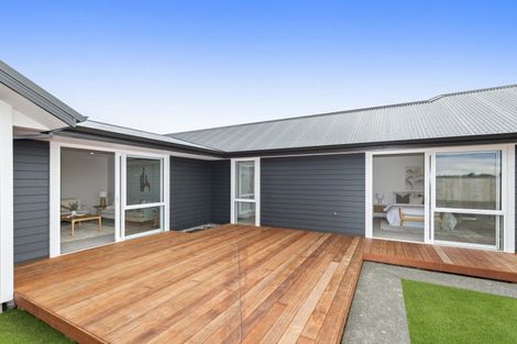 Photo of property in 139 Silver Peaks Drive, West Melton, 7618