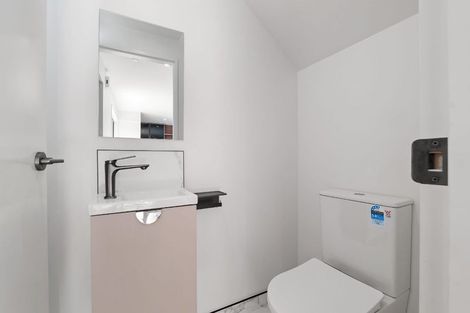 Photo of property in 2/28 Cross Street, Phillipstown, Christchurch, 8011