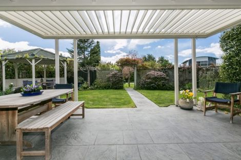 Photo of property in 22 Kensington Drive, Taradale, Napier, 4112