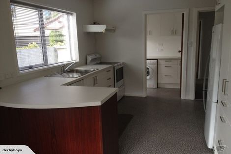 Photo of property in 1/12 Keoghs Lane, St Albans, Christchurch, 8014