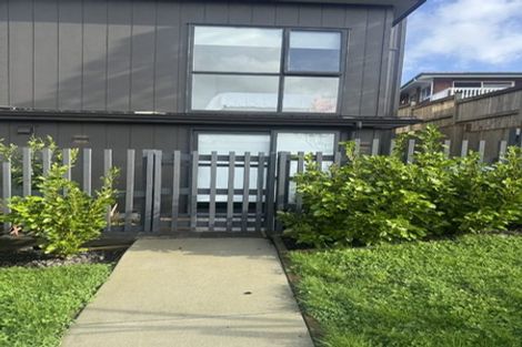 Photo of property in 35a Sealy Road, Torbay, Auckland, 0630