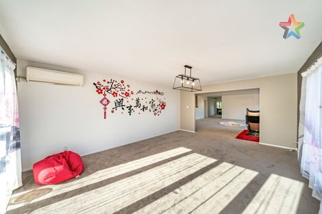 Photo of property in 285 Maungaraki Road, Maungaraki, Lower Hutt, 5010