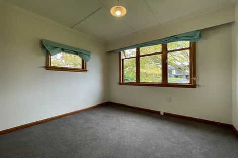 Photo of property in 65 Churchill Avenue, Hokowhitu, Palmerston North, 4410