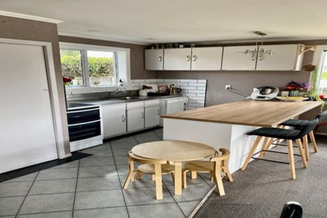 Photo of property in 73 Park Street, Winton, 9720