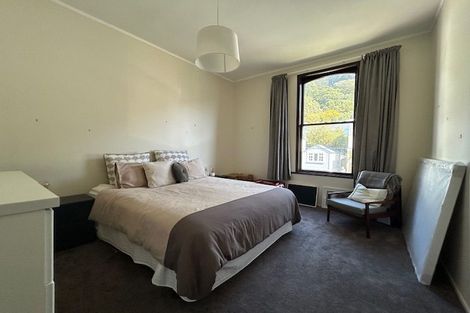 Photo of property in 6 Burnell Avenue, Thorndon, Wellington, 6011