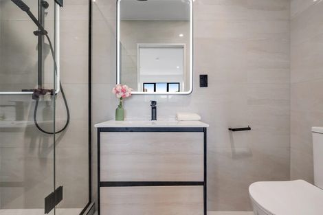 Photo of property in 2/127 Ridge Road, Howick, Auckland, 2014