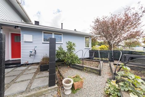 Photo of property in 11 Catlins Crescent, Milson, Palmerston North, 4414