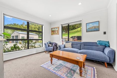 Photo of property in 347 Taraunui Road, Parua Bay, Onerahi, 0192