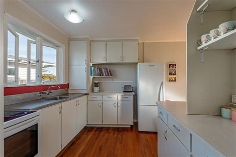 Photo of property in 3 Hunter Street, Milson, Palmerston North, 4414