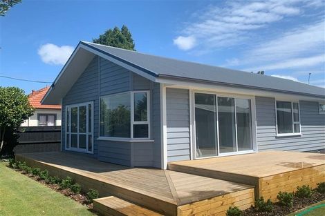 Photo of property in 85 Racecourse Road, Sockburn, Christchurch, 8042