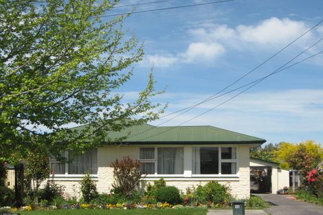 Photo of property in 12 Norrie Street, Redwood, Christchurch, 8051