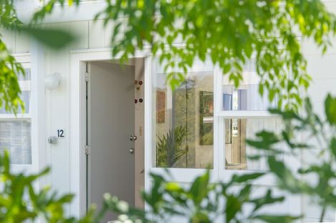 Photo of property in 12/5 Edgars Road, Westmere, Auckland, 1022