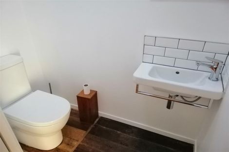 Photo of property in 19 Buxton Road, Westmere, Whanganui, 4501